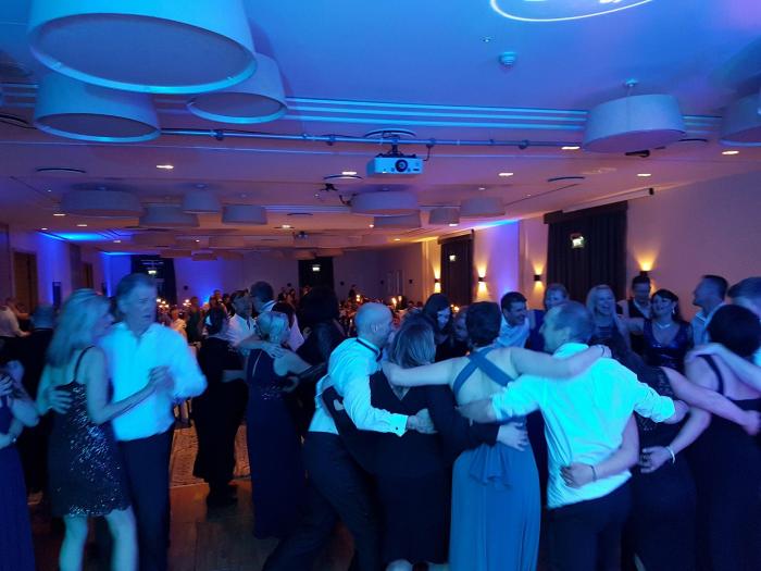 28460290_10213906200121518_1309574396_o